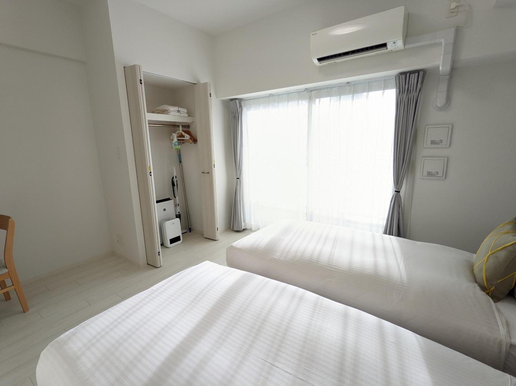 ESLEAD HOTEL Namba Daikokucho Osaka Bagian luar foto